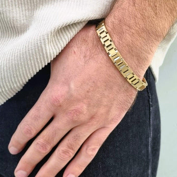 Ανδρικό βραχιόλι Calvin Klein 35000285 σε χρυσό χρώμα κατασκευασμένο από χειρουργικό ατσάλι.